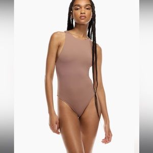 Babaton Contour 90s Bodysuit Dark Sand S $48 NWT
